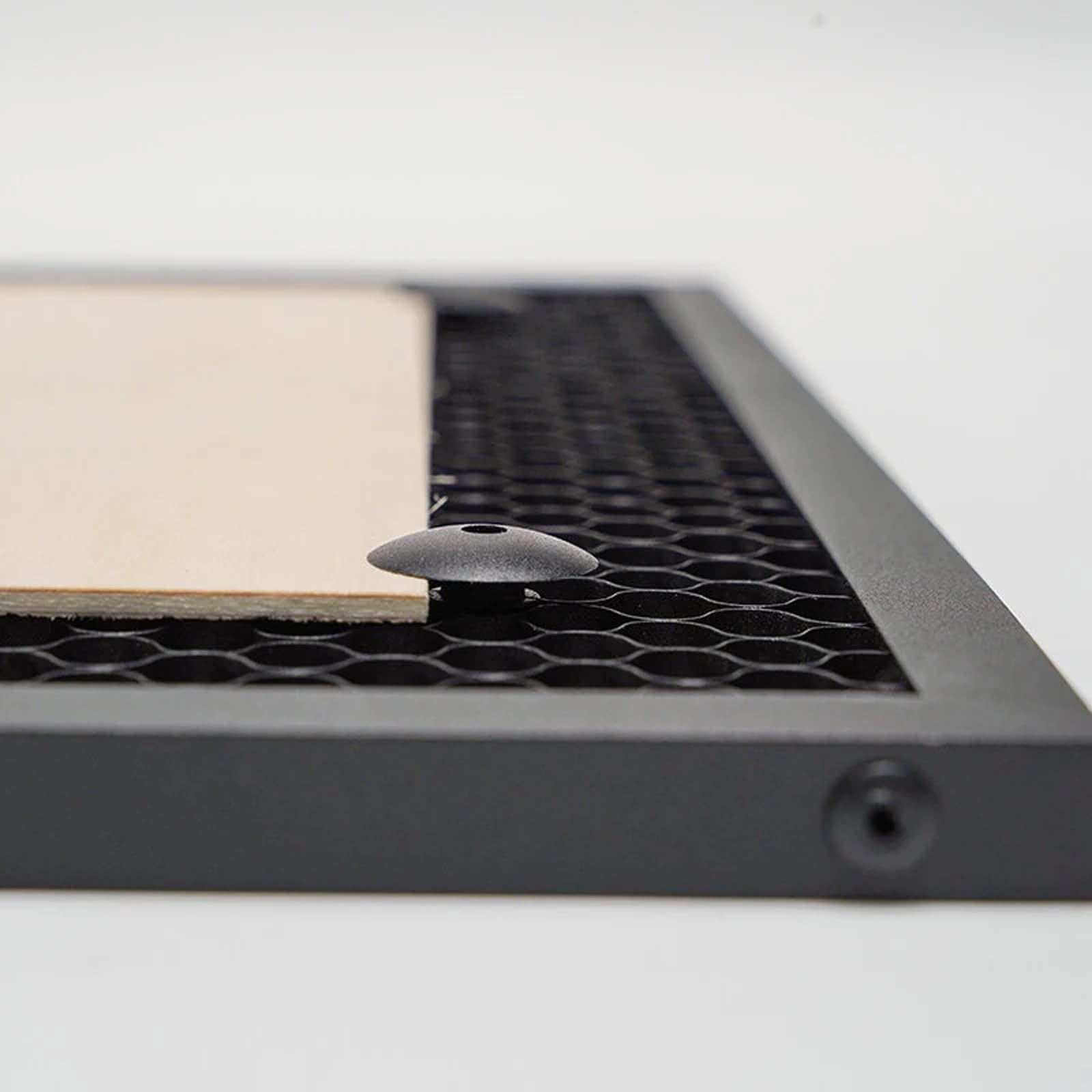 ATOMSTACK F4N 15.7x15.7 Inch A - đánh giá và giá Honeycomb Laser Bed